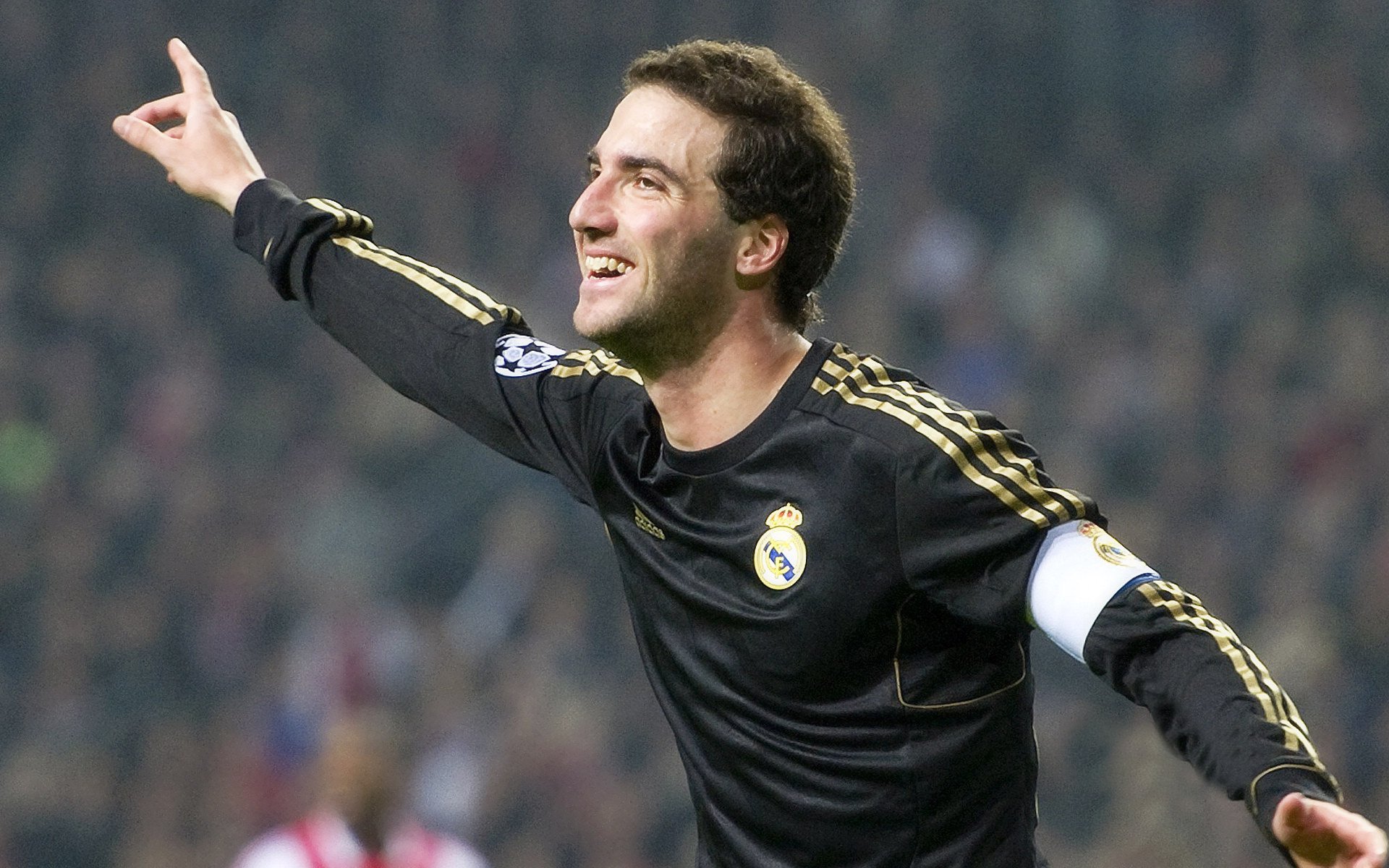 随机皇马点球大战淘汰曼城，晋级欧冠四强，皇马 点球