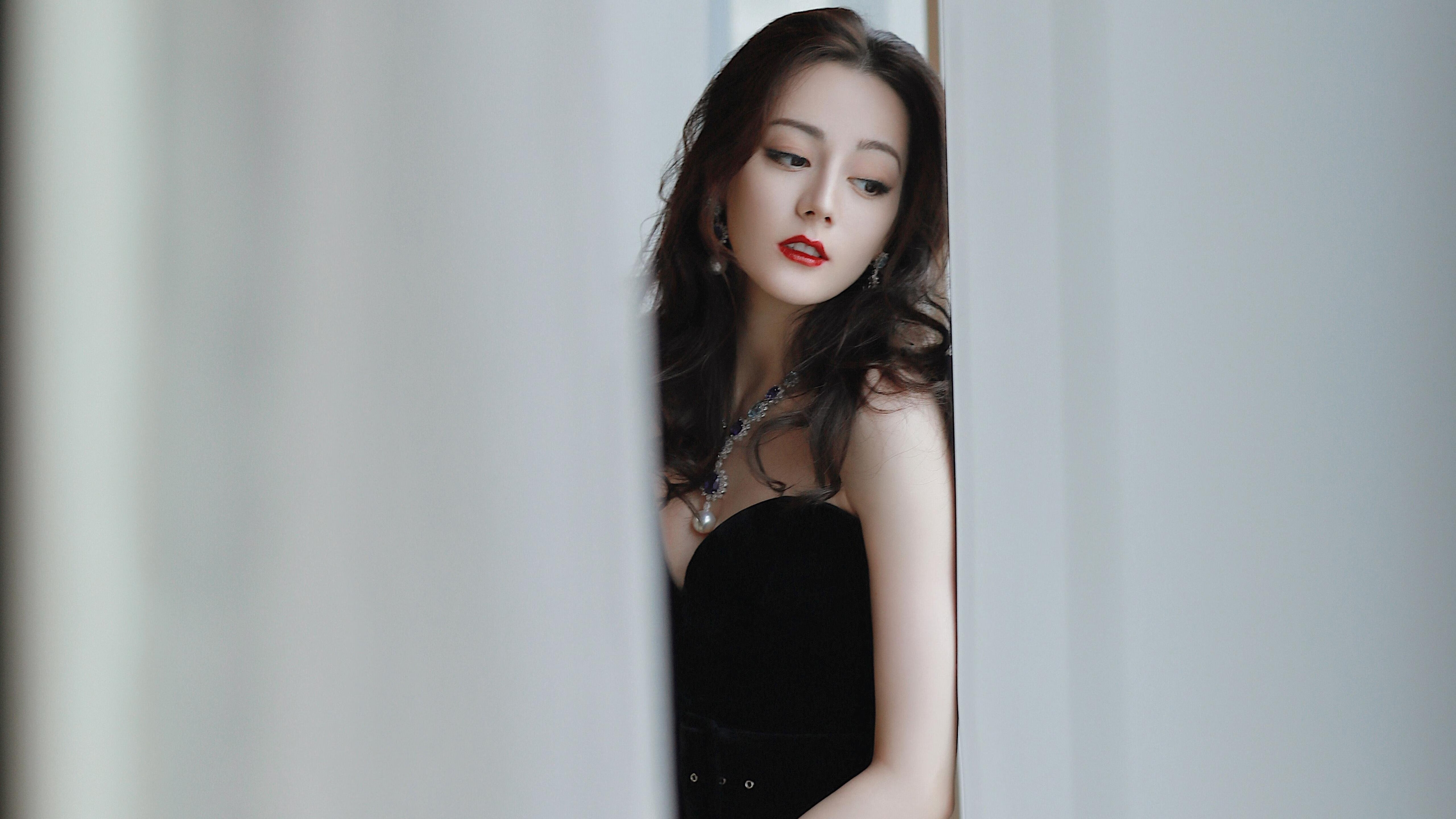 随机皇马主场小胜，积分榜排名暂时升至第五，2021皇马主场