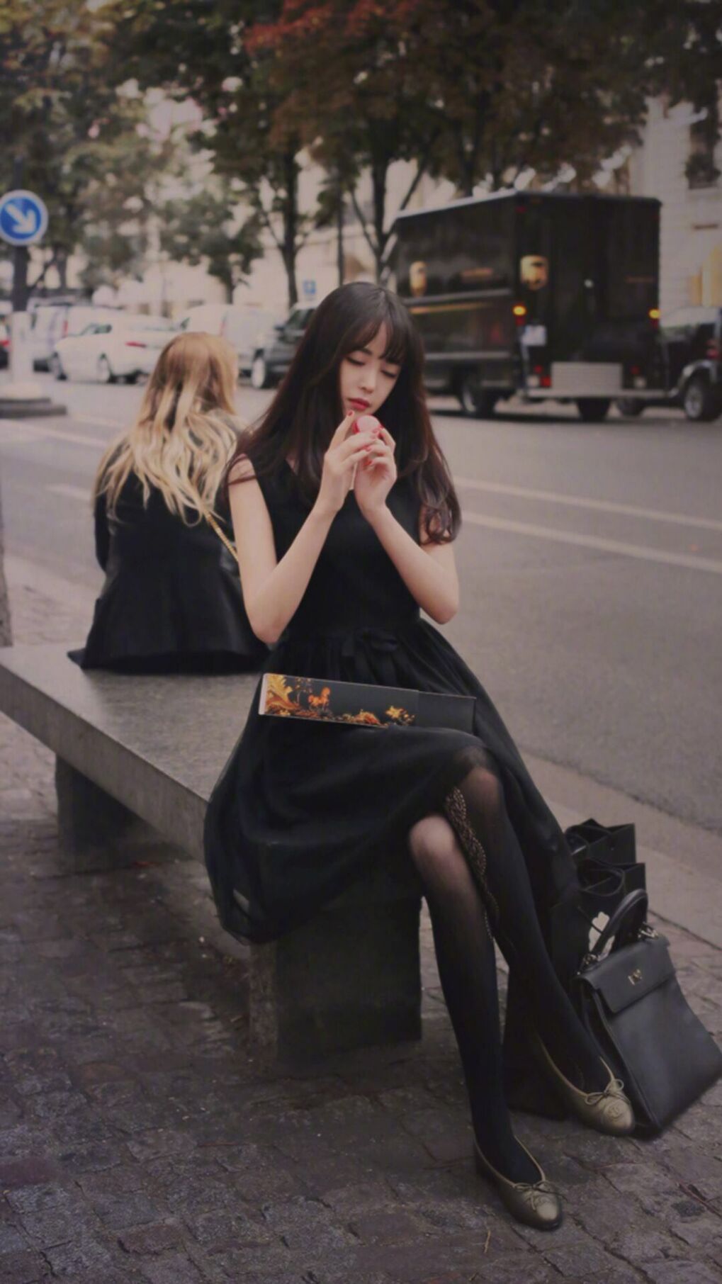 爱游戏体育app-王楚钦登顶世界排名榜首振奋国乒，王楚钦参加世乒赛吗