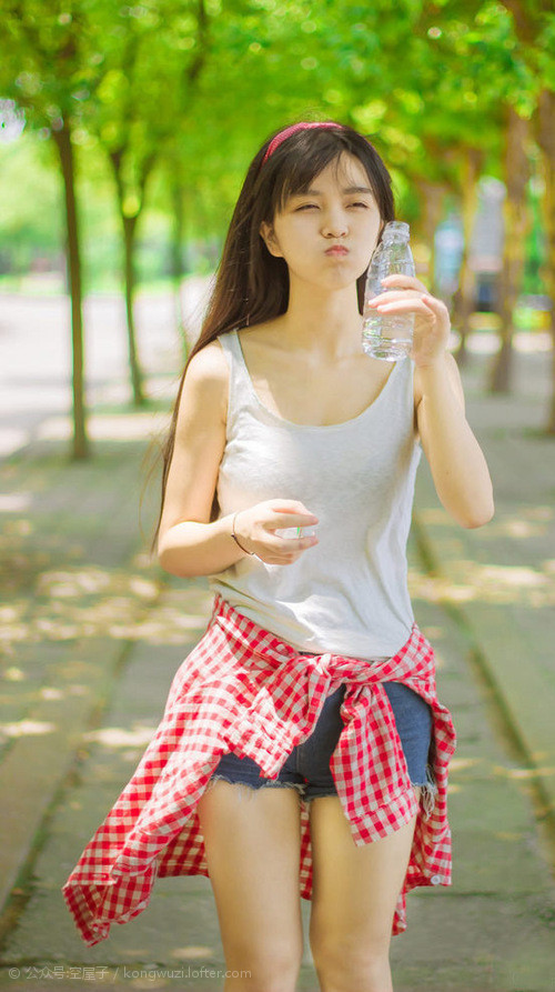 AIYOUXI.COM-美国队赛后感谢团队支持，美国参赛队员